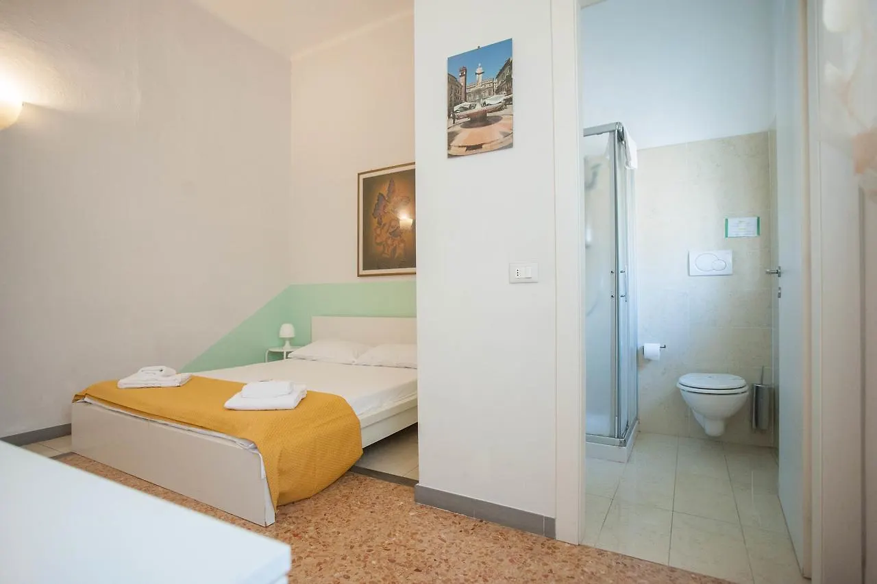 Апартаменты Residenza Casa Di Romeo Верона