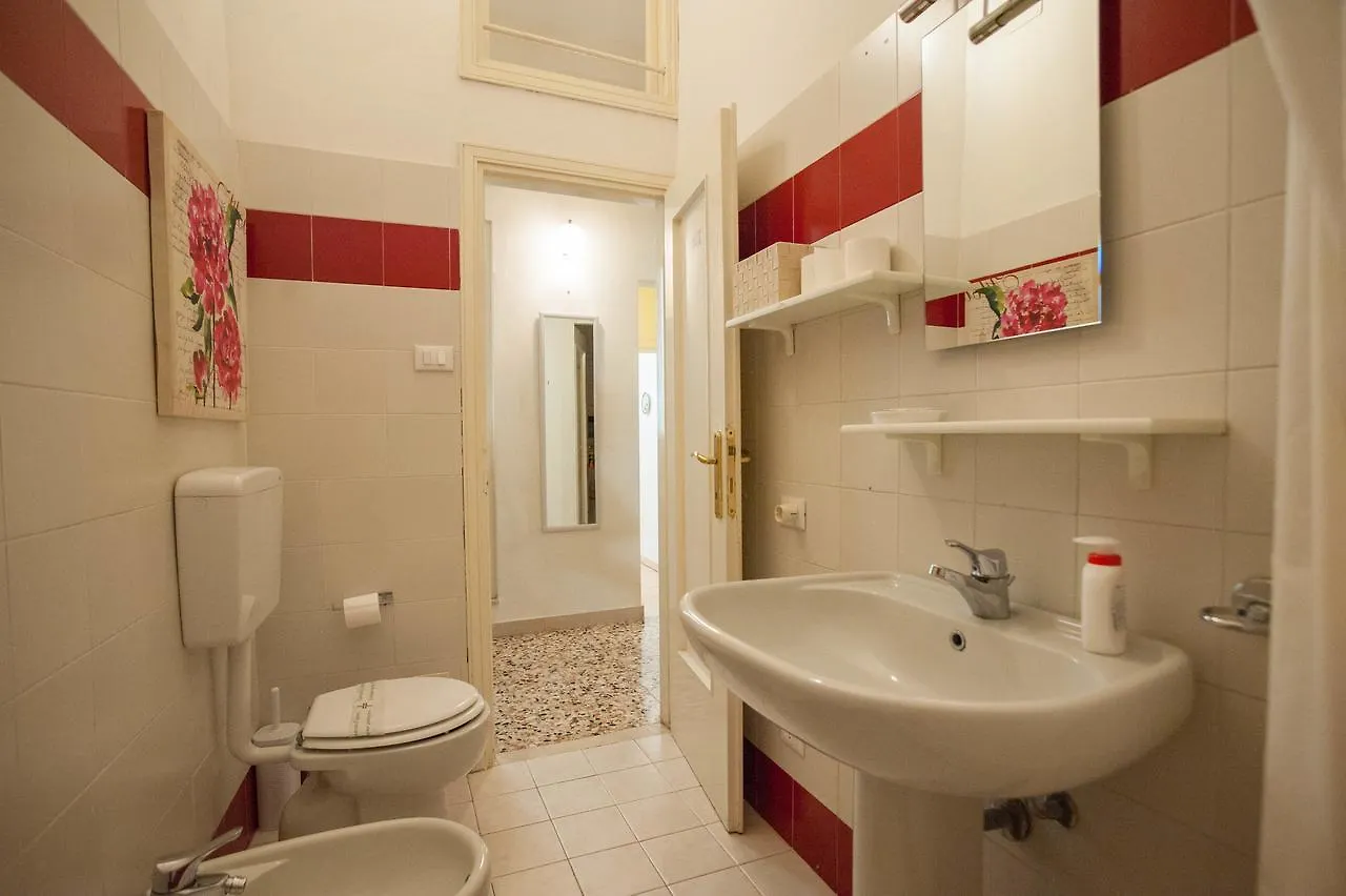 Residenza Casa Di Romeo Верона Италия
