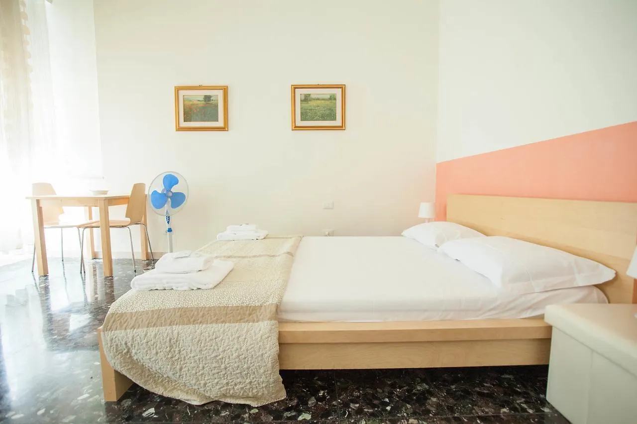 Residenza Casa Di Romeo Верона Апартаменты